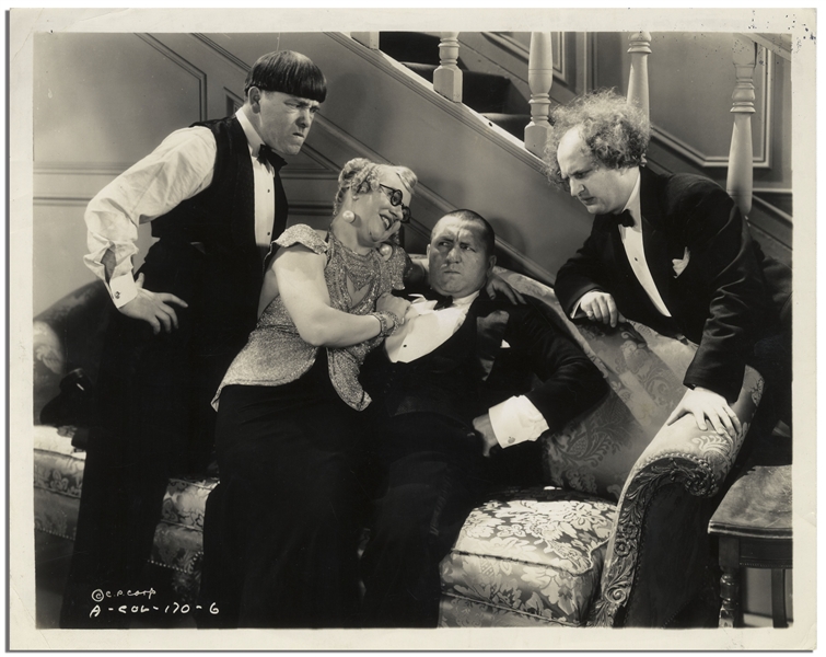 10 x 8 Glossy Photo From the 1935 Three Stooges Film Hoi Polloi -- Very Good Condition